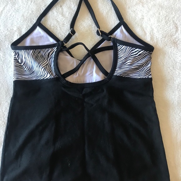 BLUEFISH WORKOUT TOP - Picture 2 of 2